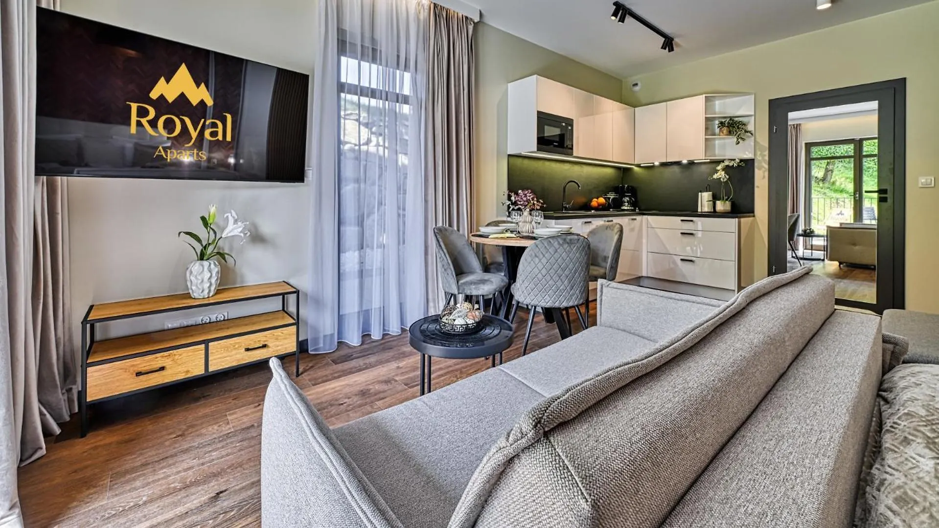Apartament Z Prywatnym Jacuzzi Orlik Vip Residence - Blisko Wyciagu I Wang By Royal Aparts Karpacz Apartment